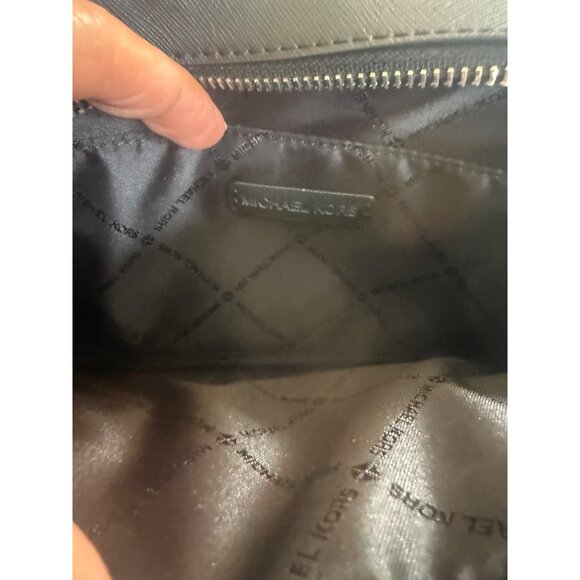 Michael Kors Black Jet Set Handbag Purse Crossbody Retail $378 Logo Bag NEW NWT - Picture 10 of 10